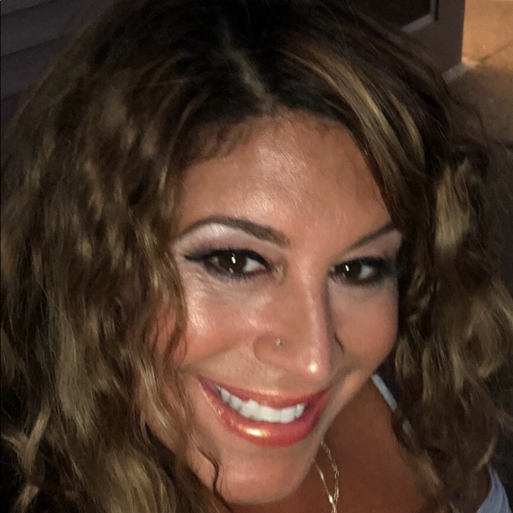 Meet your Posher, Ericka